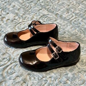 Toddler Black Patent Dress Shoes by Christie & Jill | Size 8